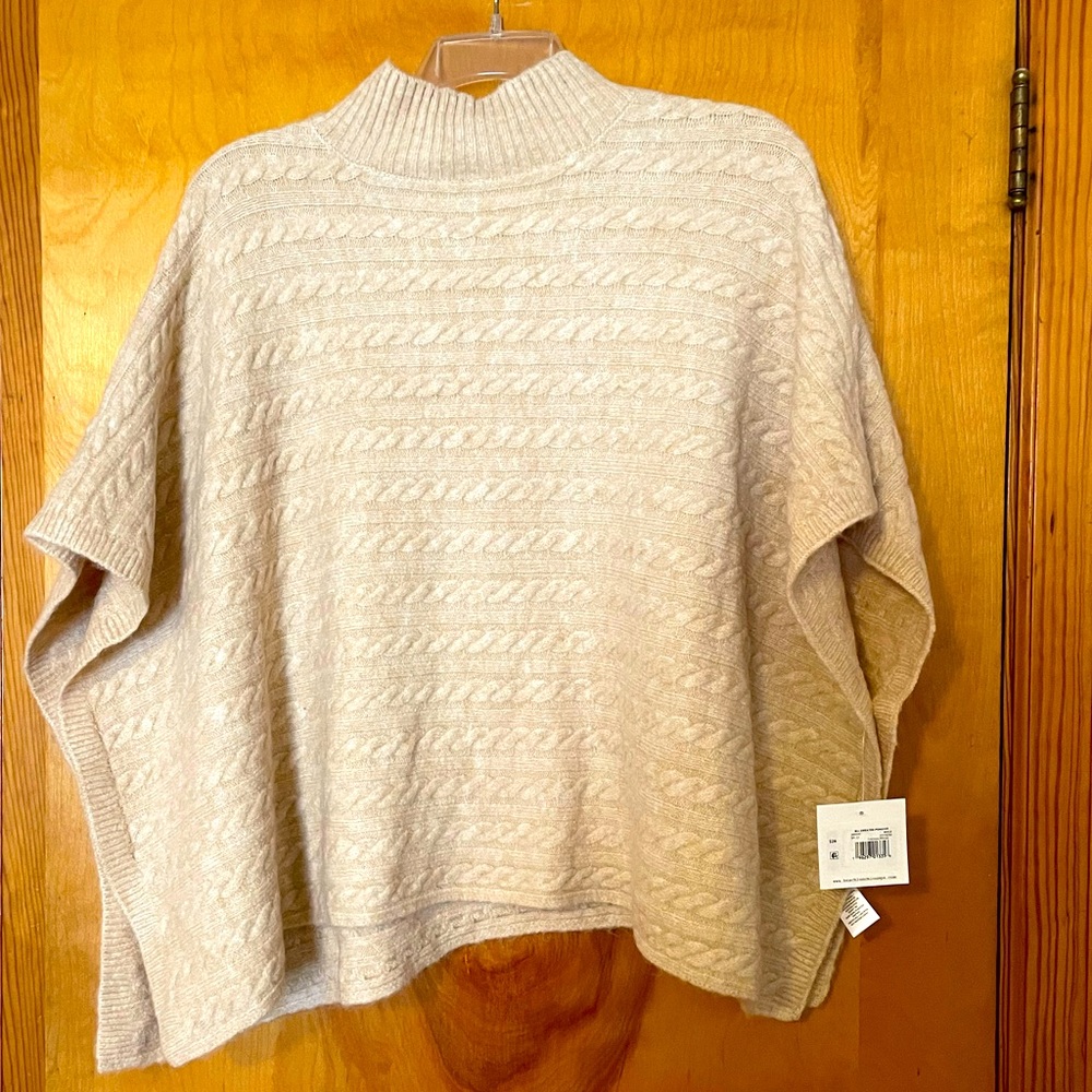 NEW Sweater Poncho Size L